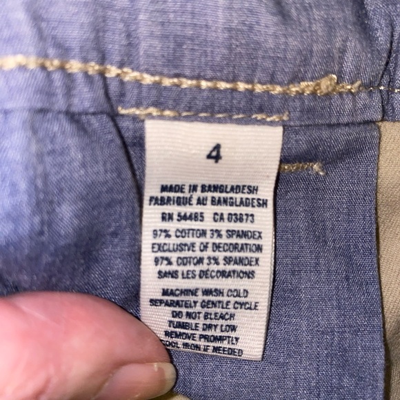 American Eagle Outfitters Tan Cargo Shorts - Picture 7 of 7